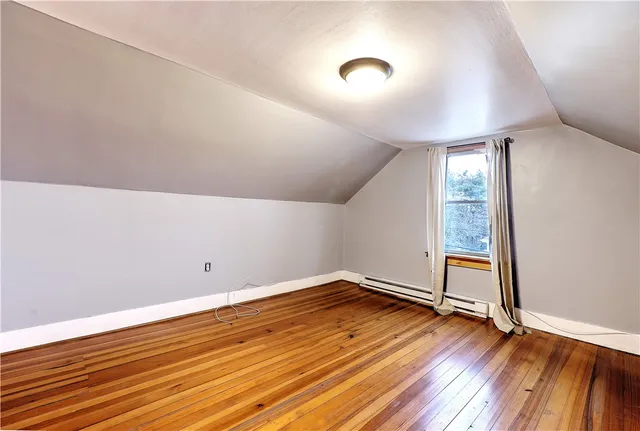 $2,800 | 509 Middle Highway, Barrington, RI 02806