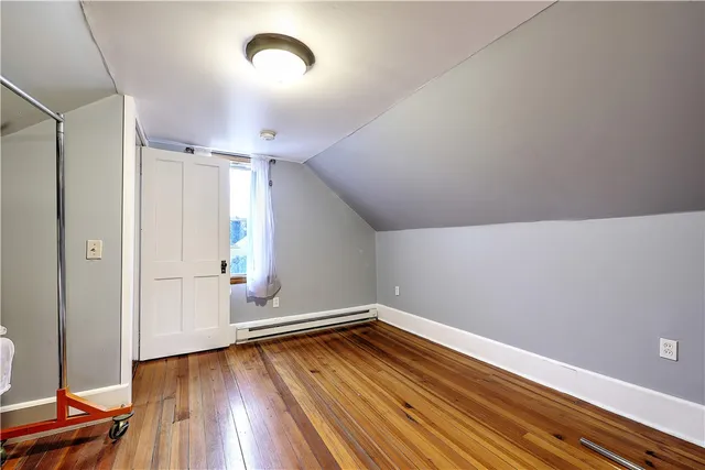 $2,800 | 509 Middle Highway, Barrington, RI 02806