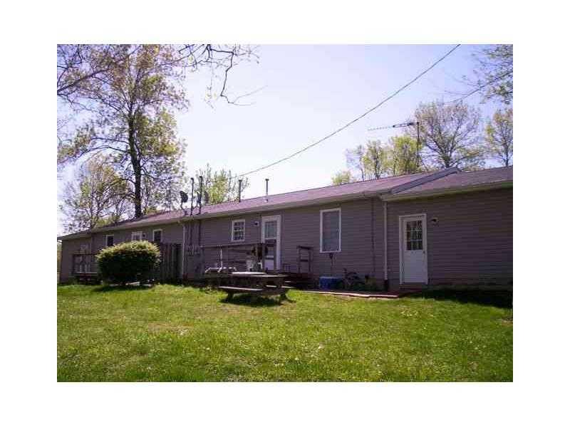 11250-11252 Bushy Road Laurel, IN 47024 - Photo 2 of 4 Gallery Image 2