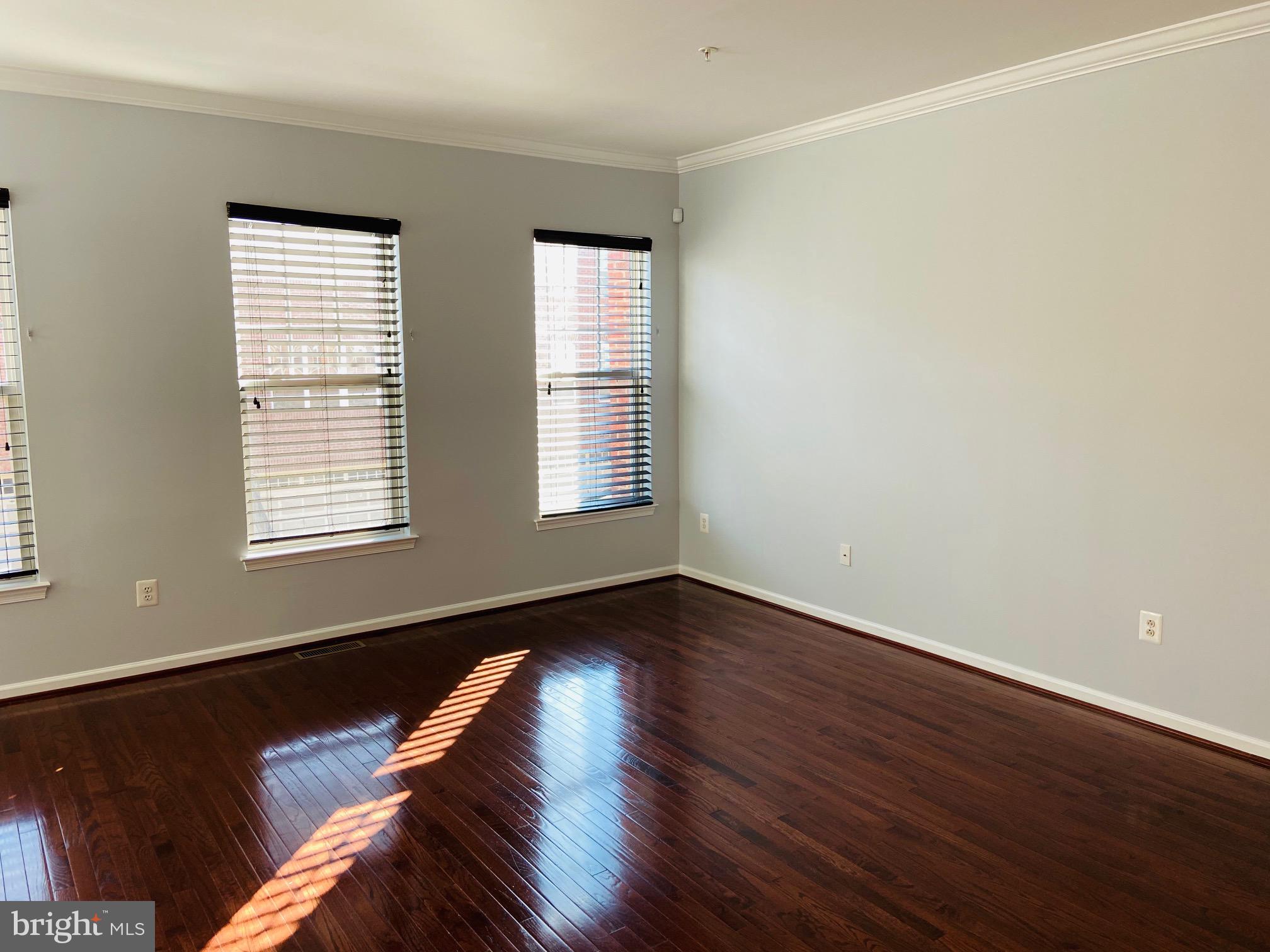2711 Amber Crest Road Hanover, MD 21076 - Photo 4 of 17 Gallery Image 4