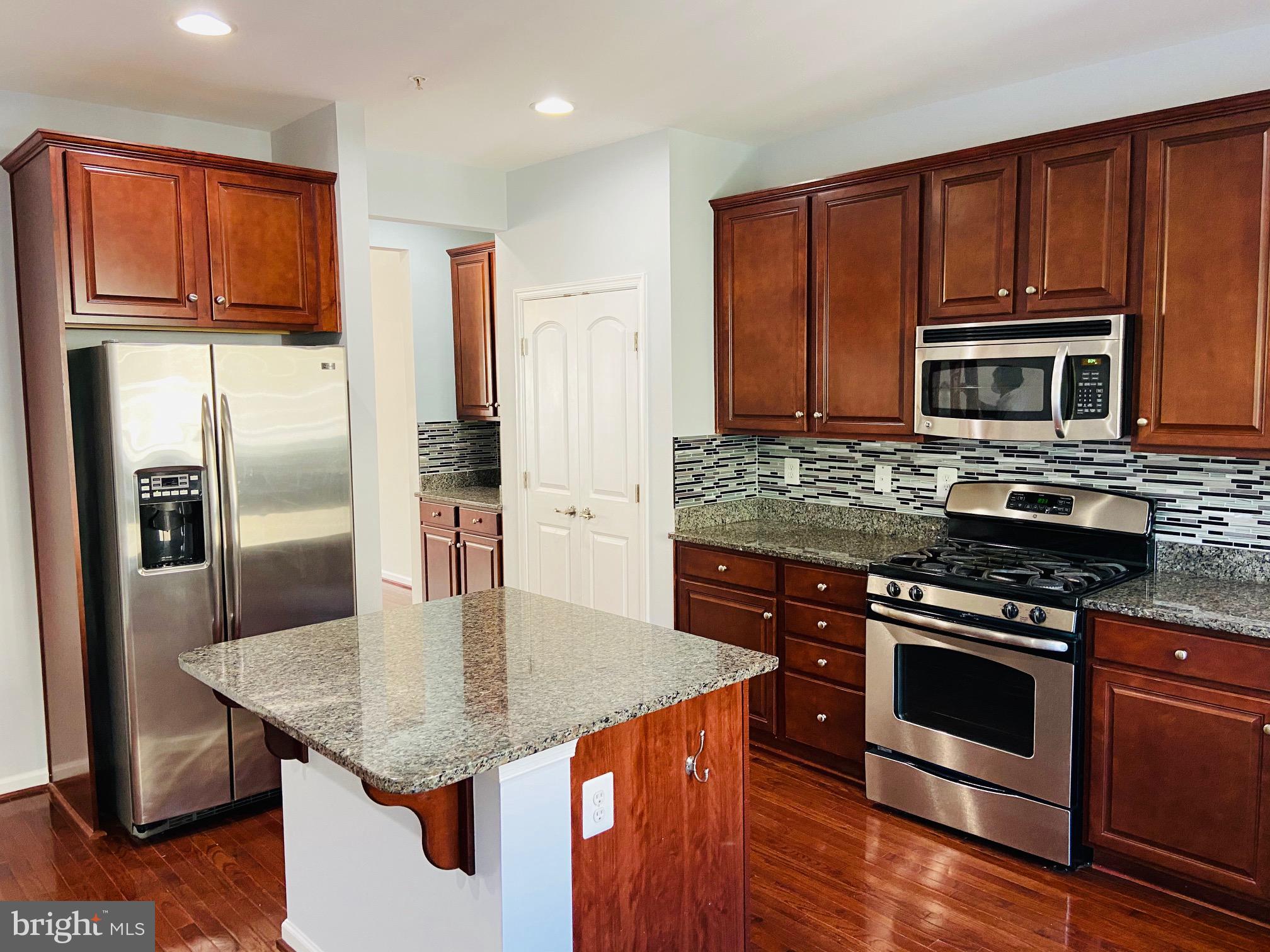 2711 Amber Crest Road Hanover, MD 21076 - Photo 5 of 17 Gallery Image 5
