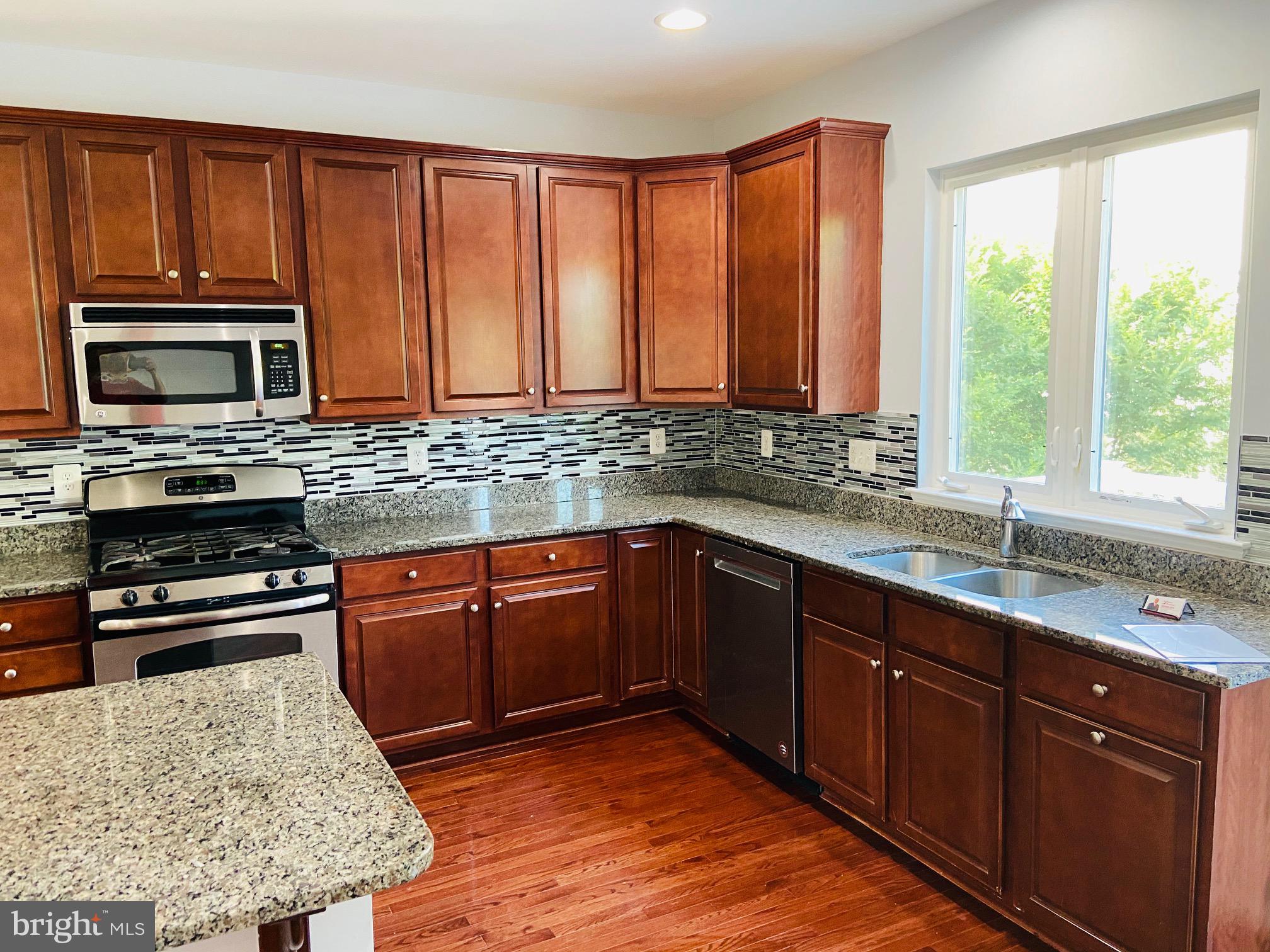2711 Amber Crest Road Hanover, MD 21076 - Photo 6 of 17 Gallery Image 6
