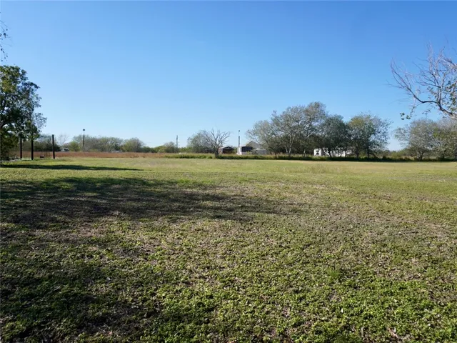 $220,000 | 7643 County Road 2415, Sinton, TX 78387