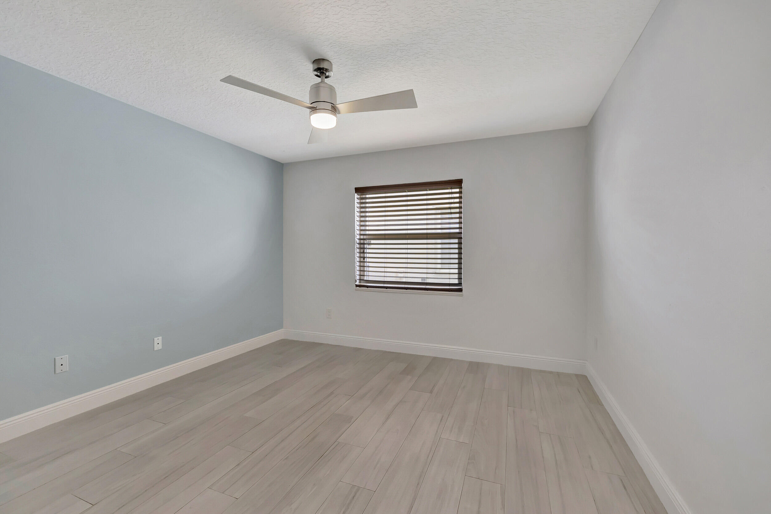 9567 Lake Serena Drive Boca Raton, FL 33496 - Photo 38 of 51 24_3w7a4973