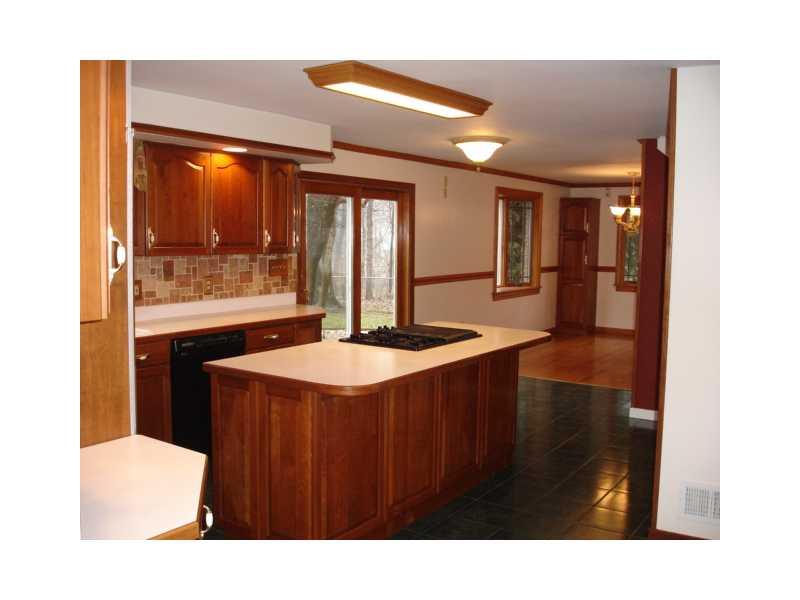 116 Oak Ridge Drive Butler, PA 16002 - Photo 11 of 20 Kitchen.