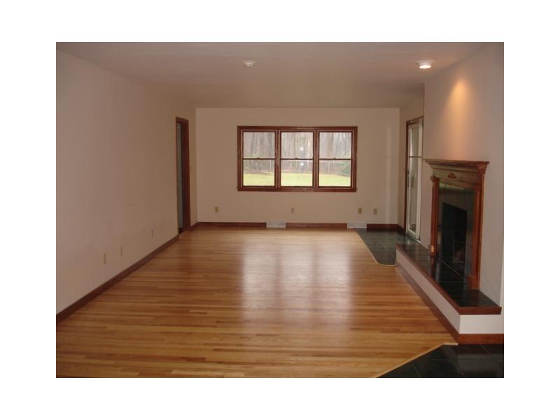 116 Oak Ridge Drive Butler, PA 16002 - Photo 13 of 20 Family Room.