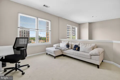 $530,000 | 1201 East-West Highway, Unit 410, Silver Spring, MD 20910