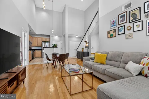 $530,000 | 1201 East-West Highway, Unit 410, Silver Spring, MD 20910