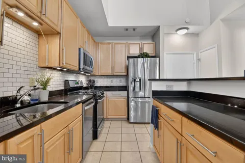 $530,000 | 1201 East-West Highway, Unit 410, Silver Spring, MD 20910
