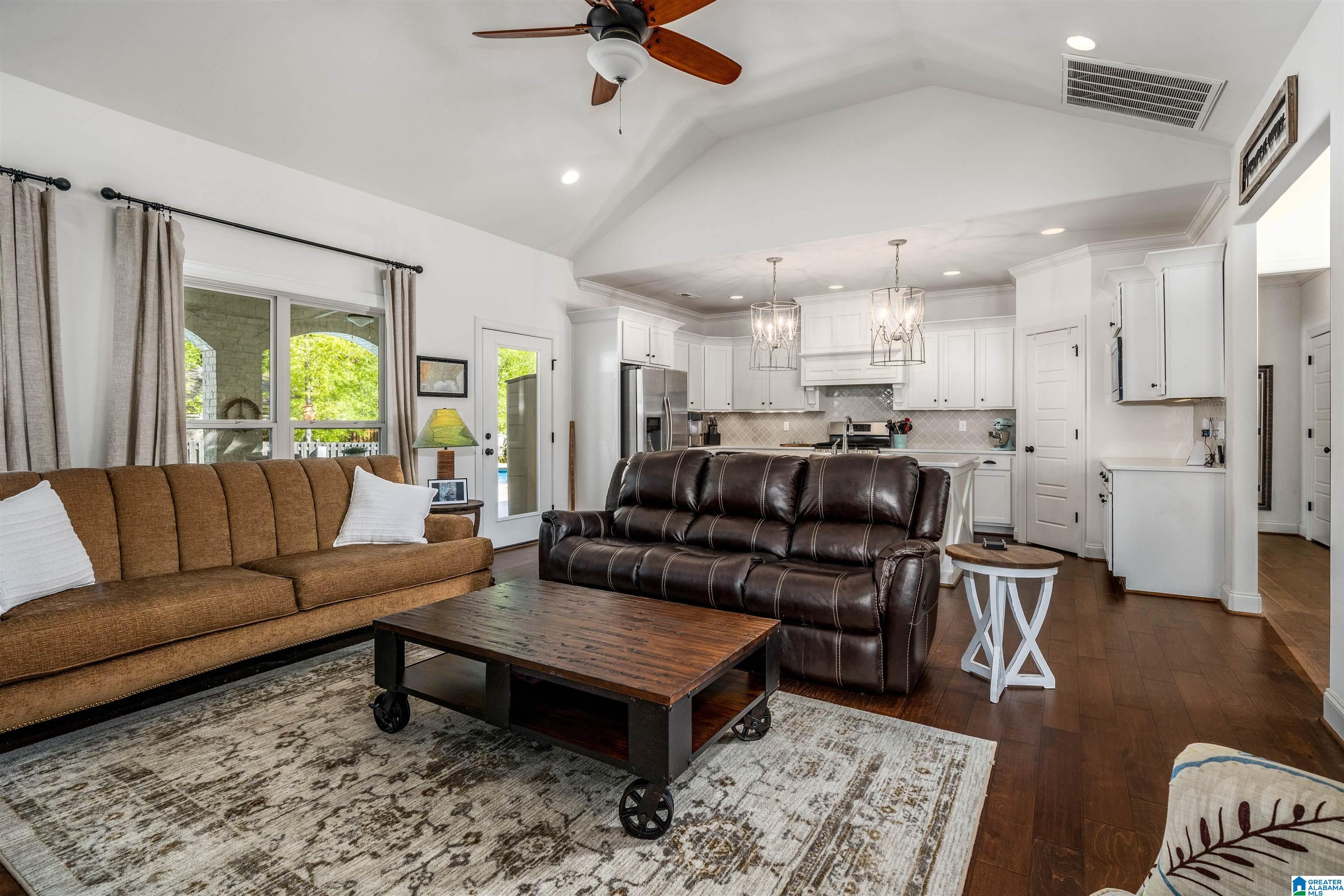 701 Kirkwall Cove Pelham, AL 35124 - Photo 13 of 63