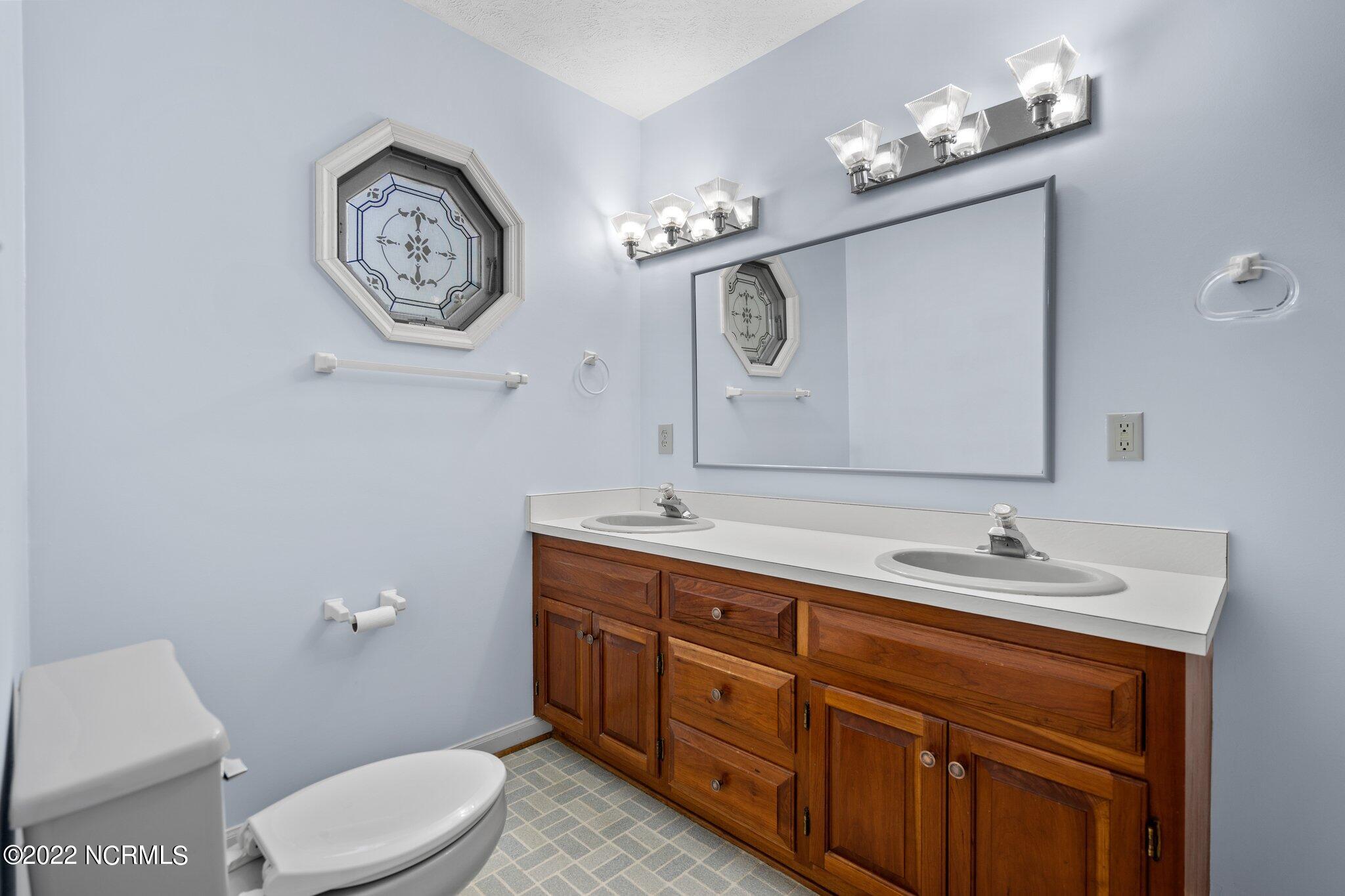 200 Goose Neck Road West Rocky Point, NC 28457 - Photo 16 of 24 web_DSC08766