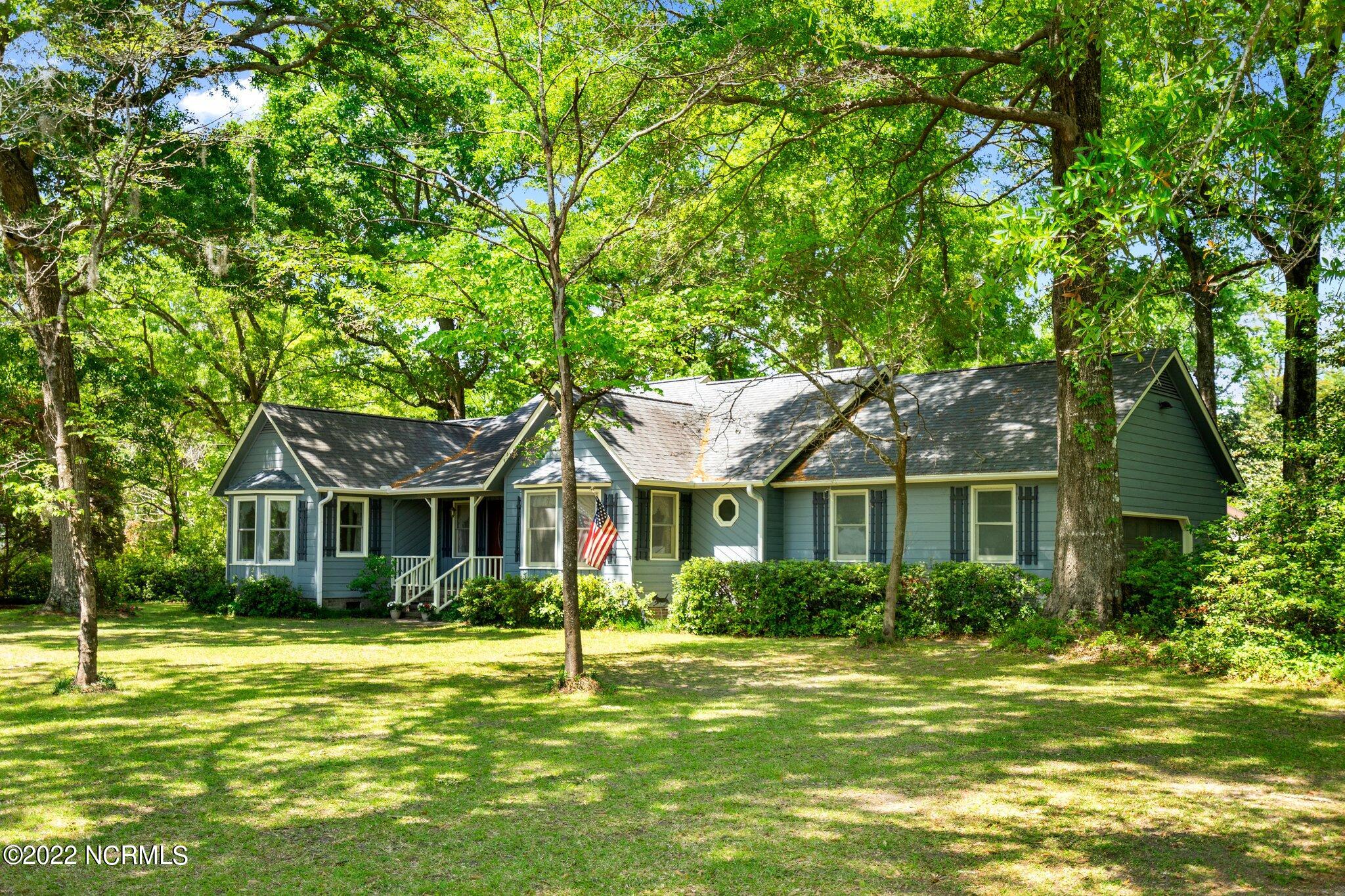 200 Goose Neck Road West Rocky Point, NC 28457 - Photo 3 of 24 web_DSC08789