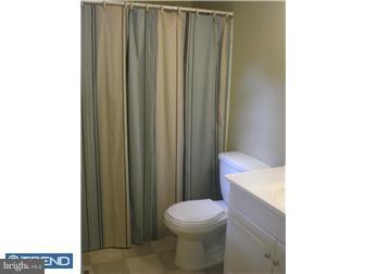 7 Wiltshire Road Sicklerville, NJ 08081 - Photo 10 of 12 Bathroom