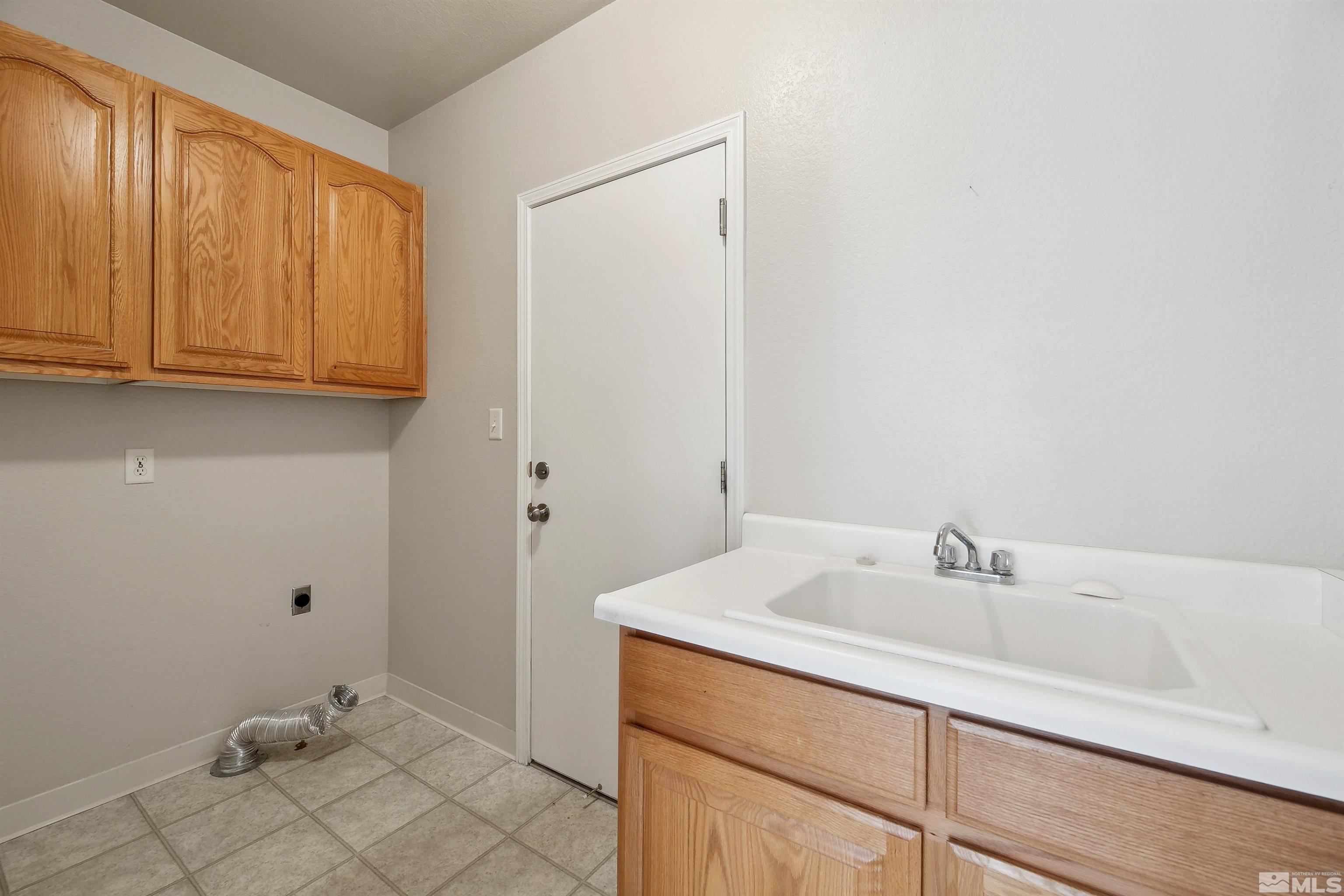 2725 Avenida De Landa Reno, NV 89523 - Photo 24 of 32 Photo 24