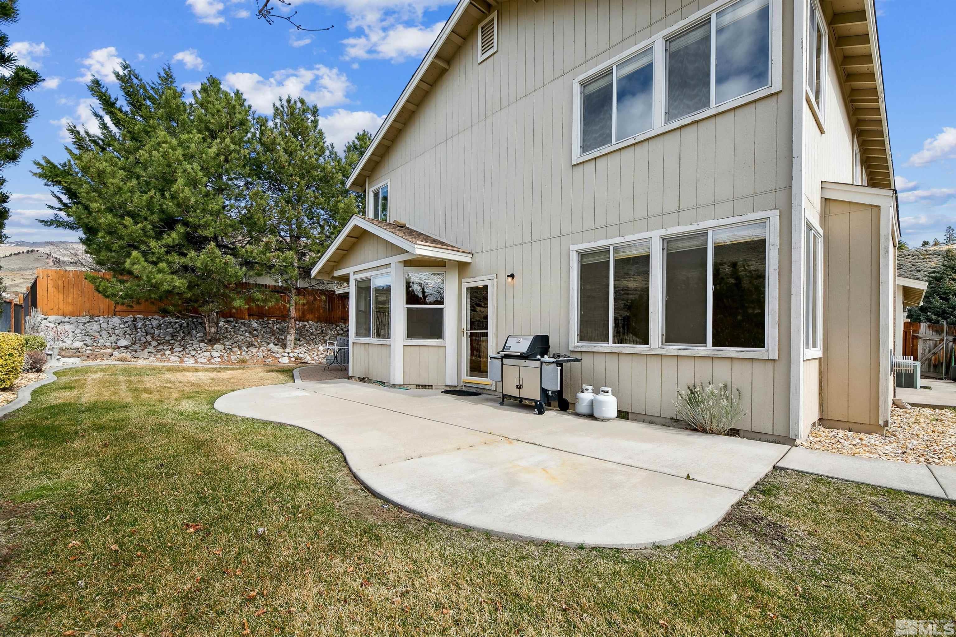 2725 Avenida De Landa Reno, NV 89523 - Photo 3 of 32 Photo 3