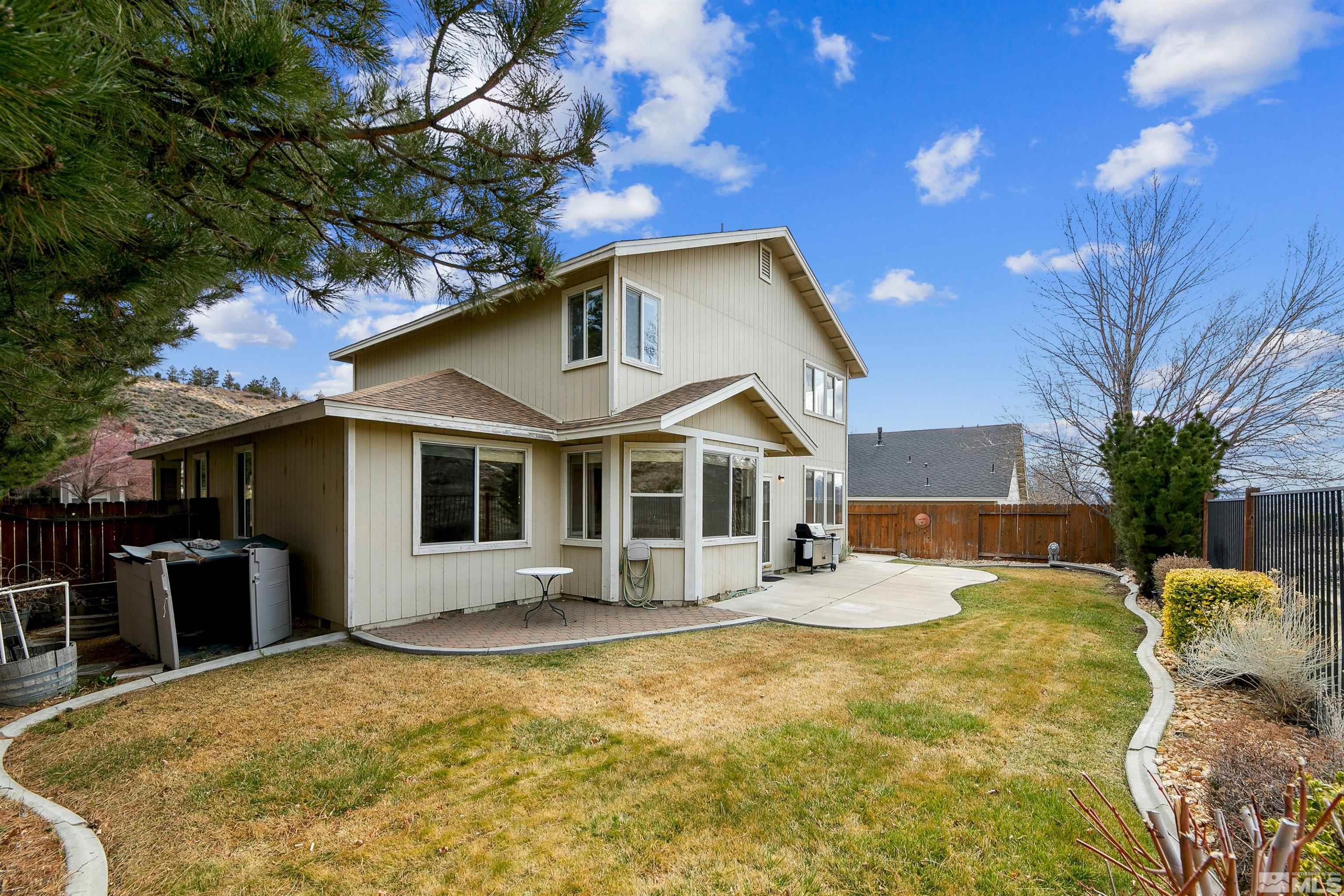 2725 Avenida De Landa Reno, NV 89523 - Photo 4 of 32 Photo 4