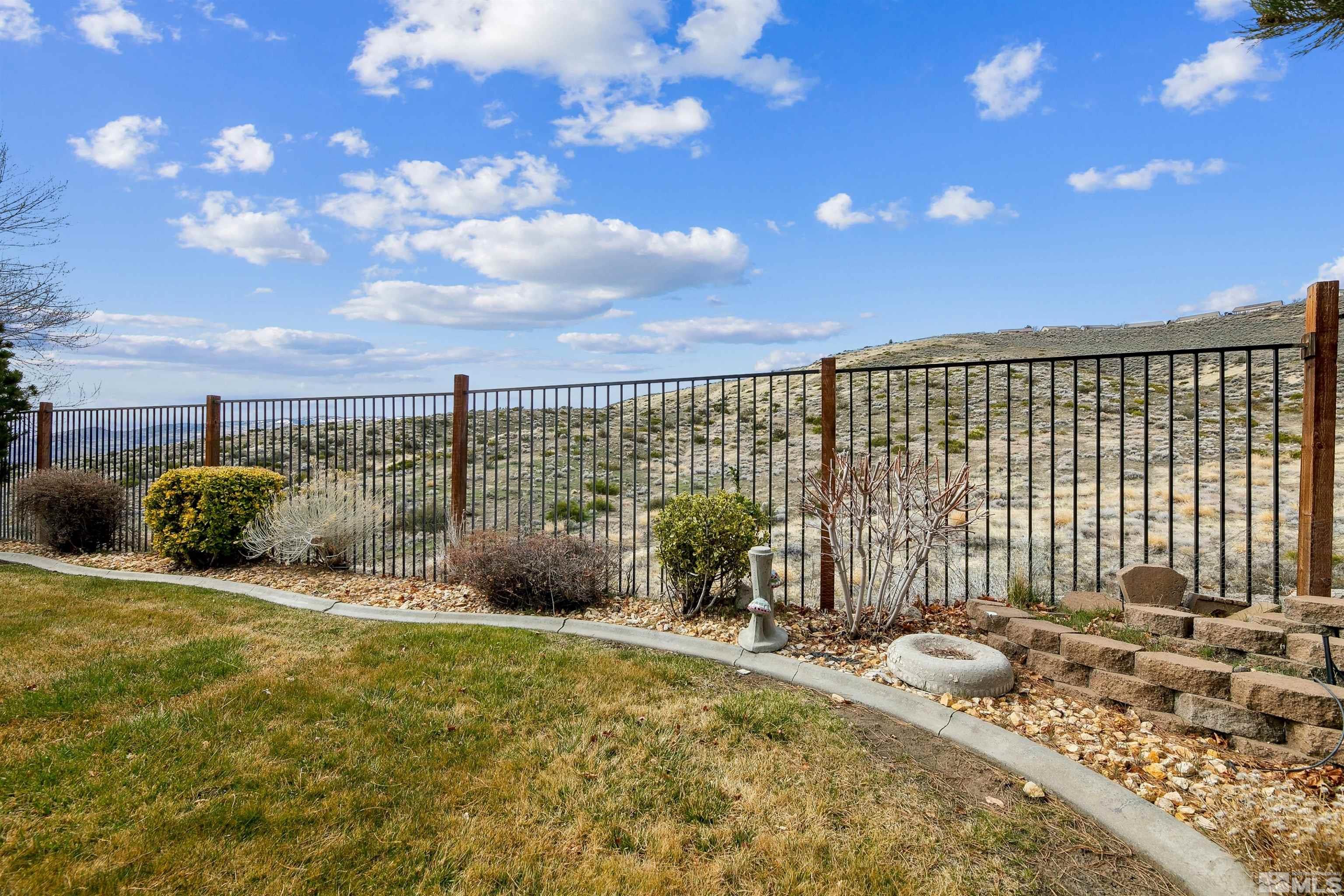 2725 Avenida De Landa Reno, NV 89523 - Photo 6 of 32 Photo 6
