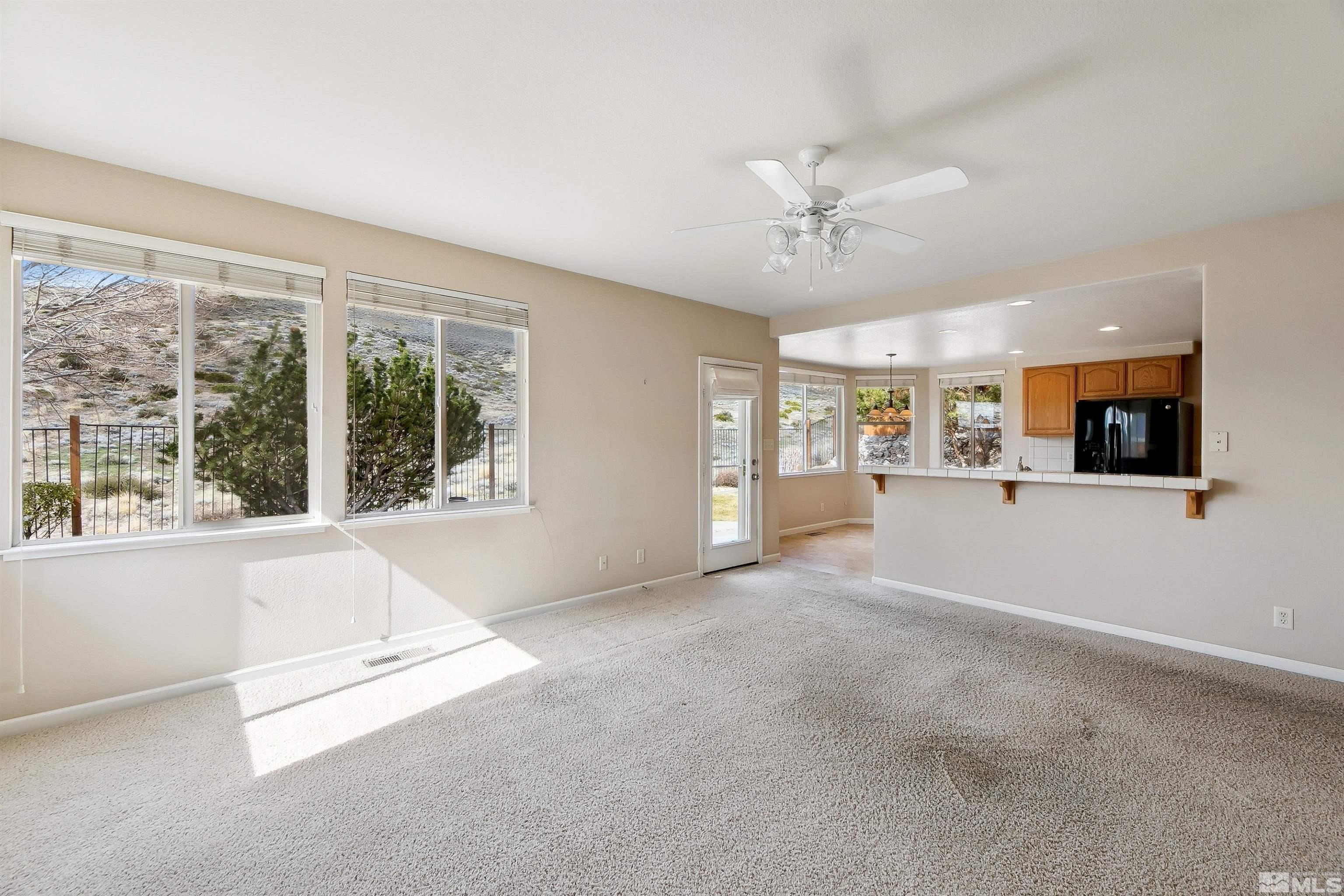 2725 Avenida De Landa Reno, NV 89523 - Photo 10 of 32 Photo 10