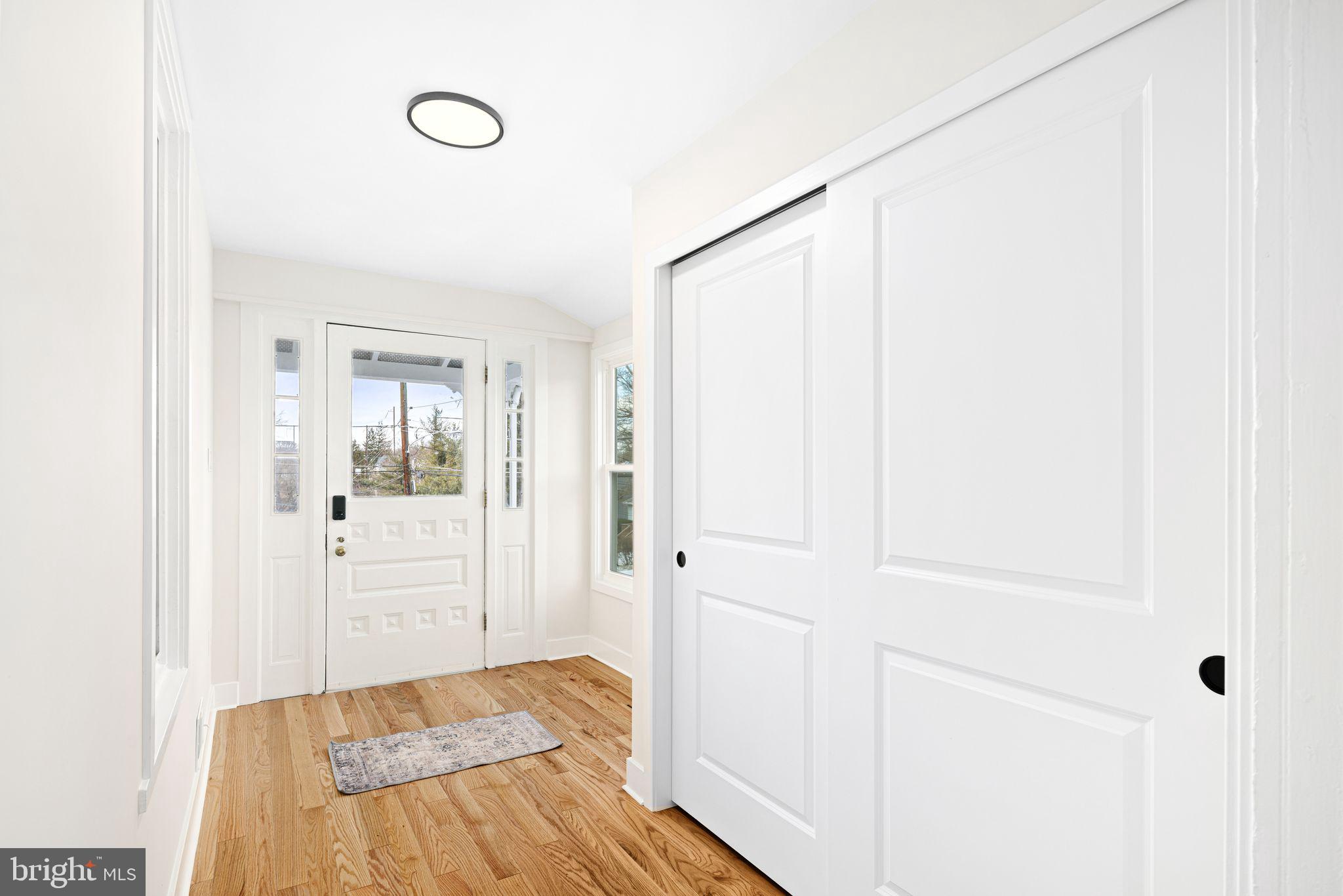 2 Waverly Road Wyncote, PA 19095 - Photo 3 of 31 Entryway
