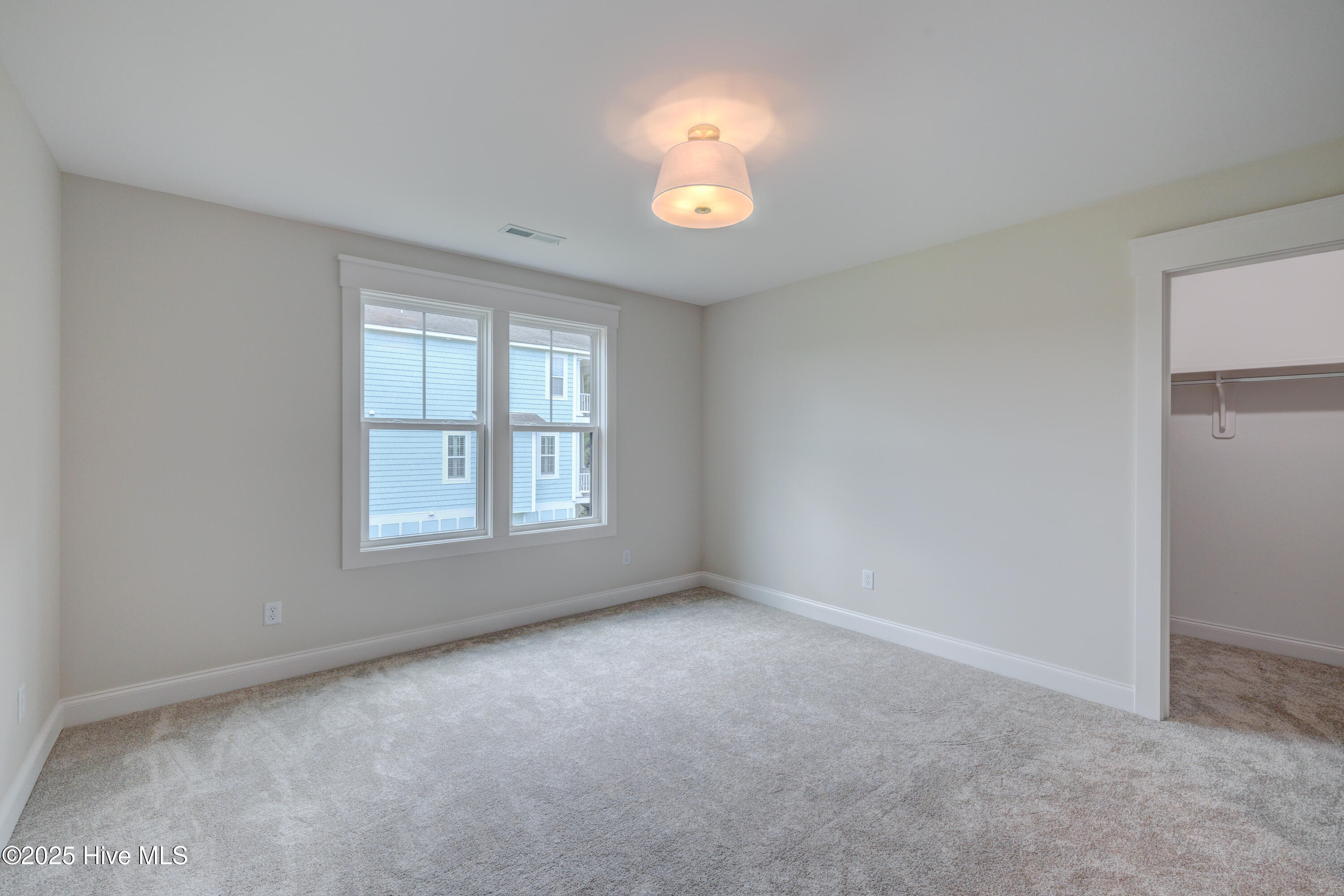 125 Cove Side Lane Hampstead, NC 28443 - Photo 21 of 29 Bedroom3