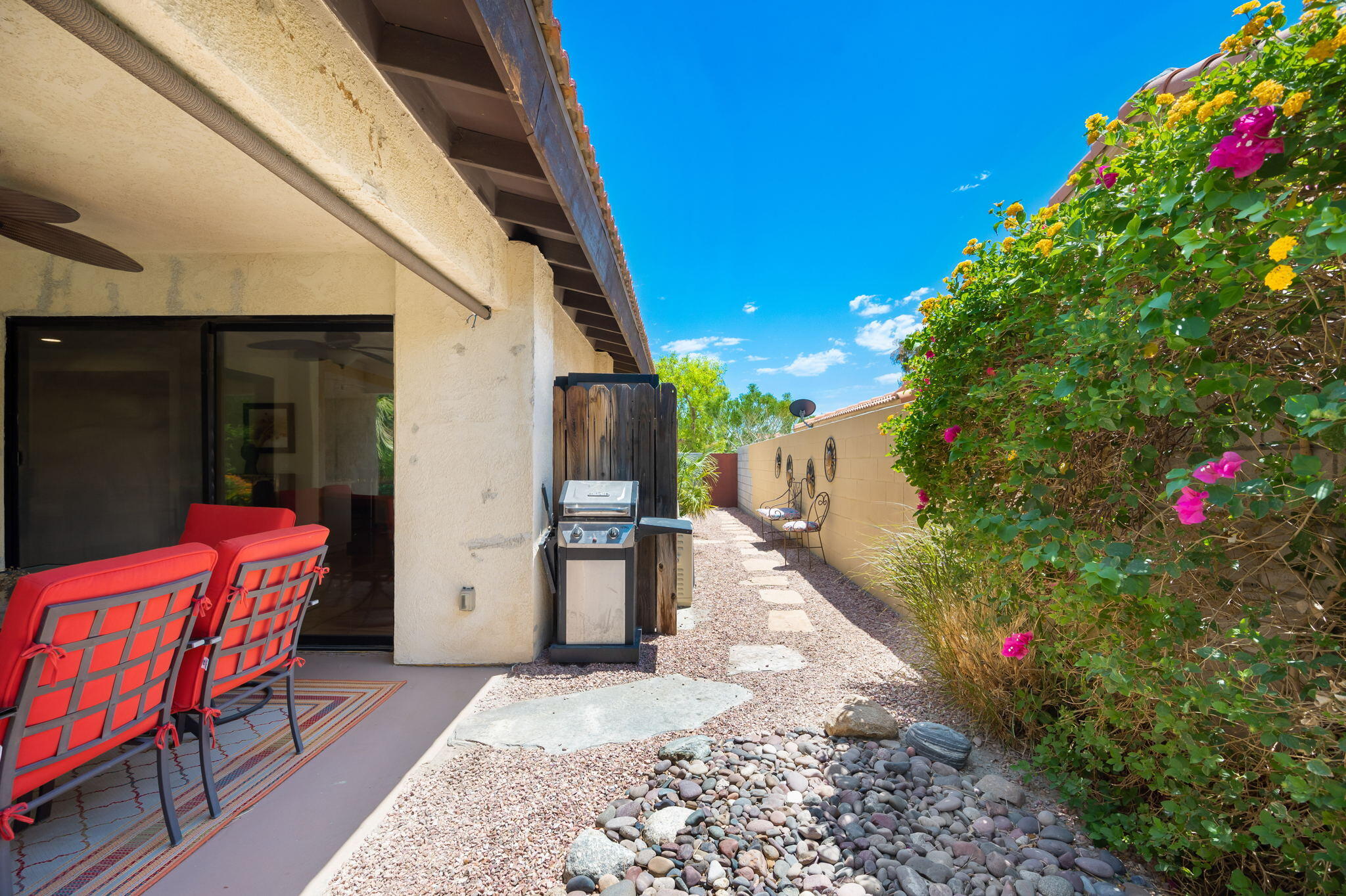 67240 Rango Road Cathedral City, CA 92234 - Photo 20 of 43 37-web-or-mls-CBRango_2022_037