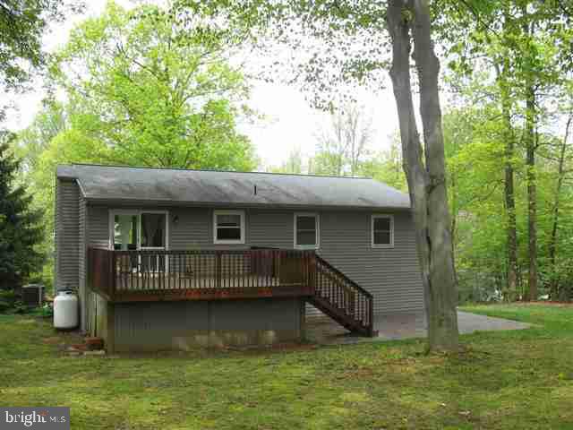 105 Village Road Etters, PA 17319 - Photo 19 of 22 Gallery Image 19