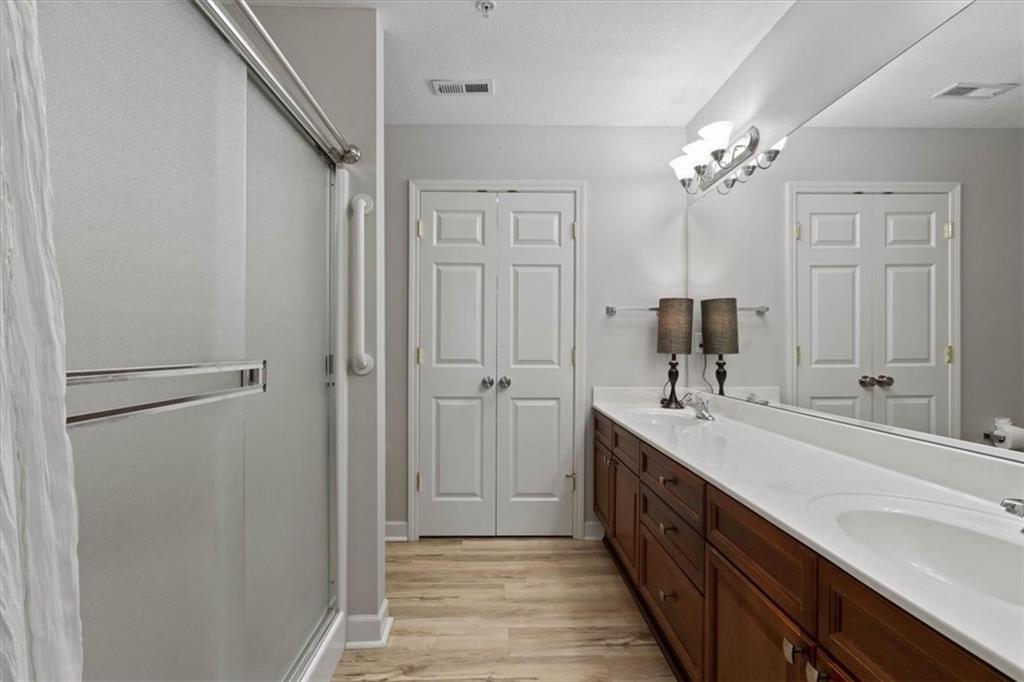 7137 Meadow View Street Shawnee, KS 66227 - Photo 20 of 34