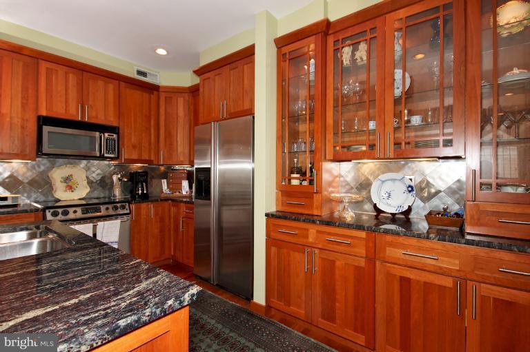 2003 Columbia Road Northwest, Unit NW Washington, DC 20009 - Photo 1 of 28 Kitchen