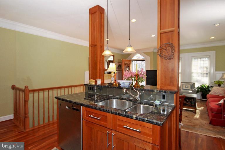 2003 Columbia Road Northwest, Unit NW Washington, DC 20009 - Photo 7 of 28 Kitchen