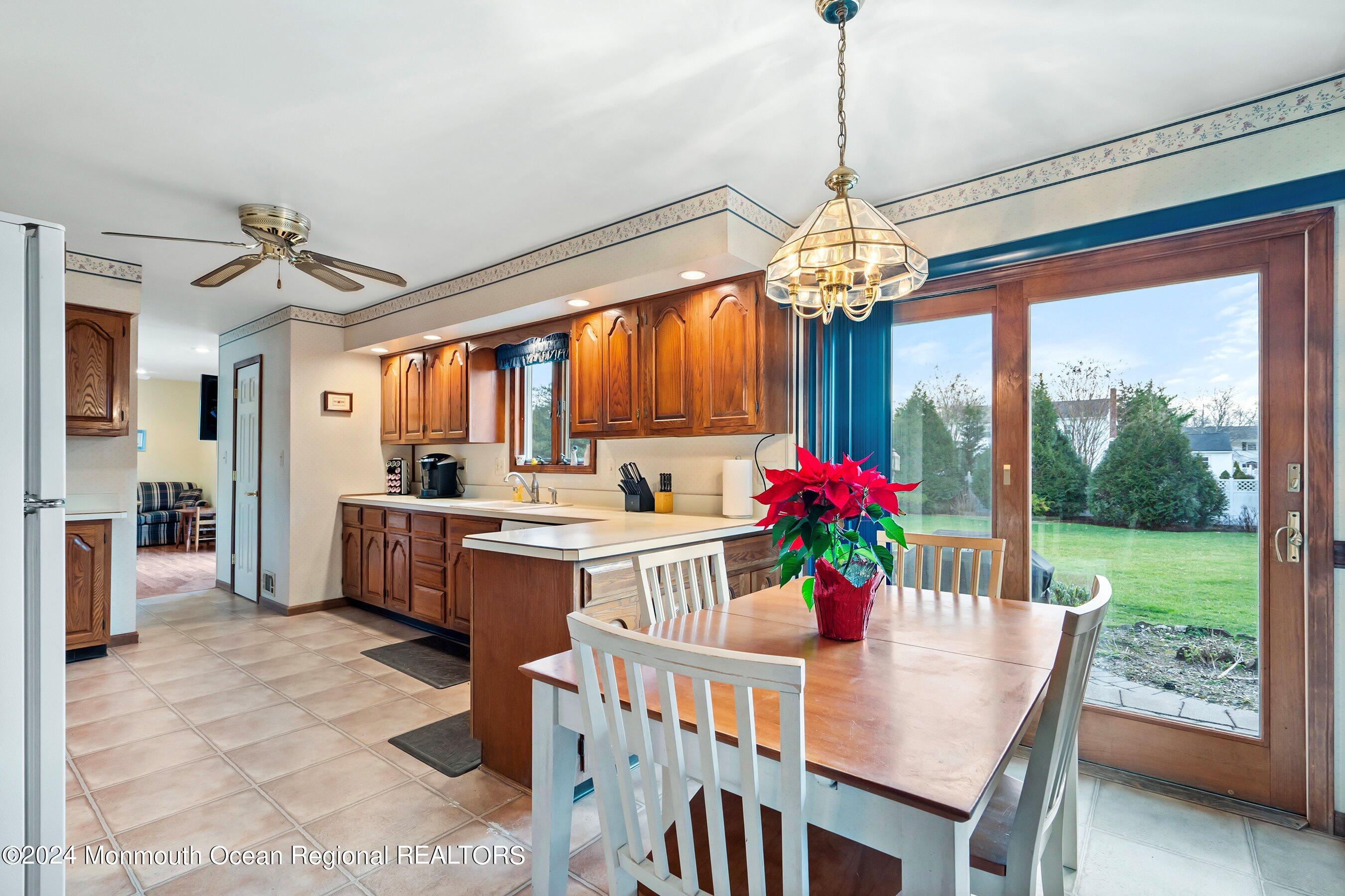 7 North Westfield Road Howell, NJ 07731 - Photo 7 of 37 07-Breakfast to Kitchen