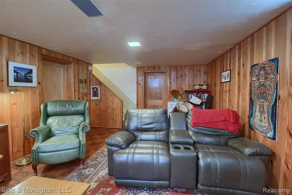 1354 Whittier Road Grosse Pointe Park, MI 48230 - Photo 30 of 40