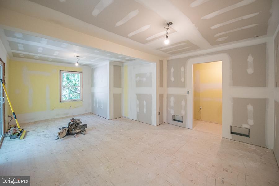 12 Hawthorn Road Millville, NJ 08332 - Photo 12 of 28 Great Room