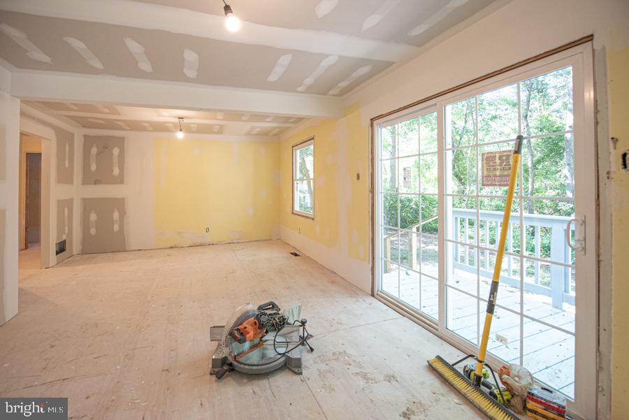 12 Hawthorn Road Millville, NJ 08332 - Photo 14 of 28 Great Room