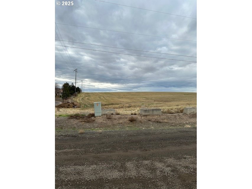 North Main Street Pendleton, OR 97801 - Photo 1 of 1 a view of sky from window