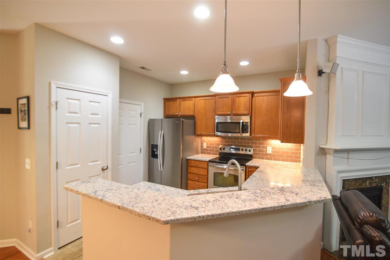 7249 Racine Way Raleigh, NC 27690 - Photo 7 of 20