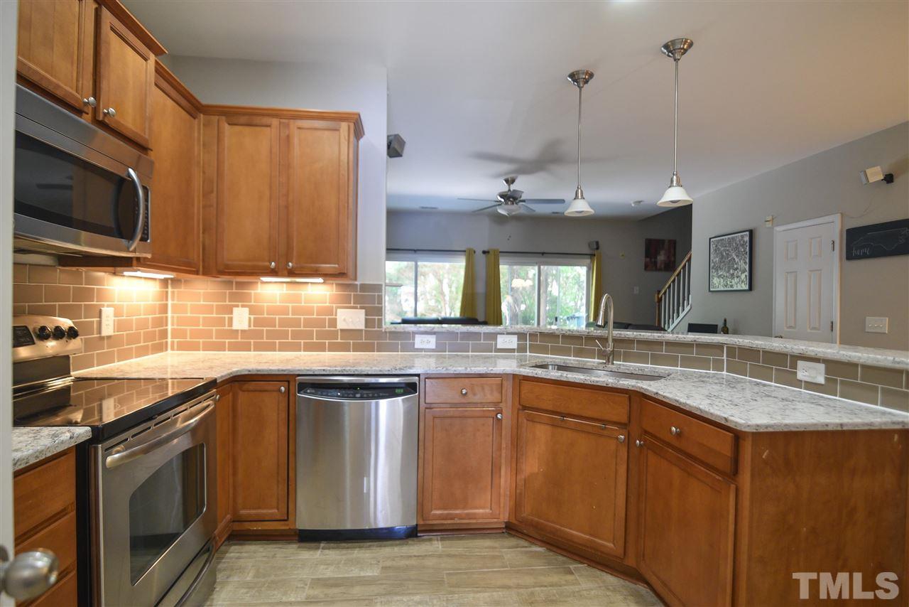 7249 Racine Way Raleigh, NC 27690 - Photo 9 of 20