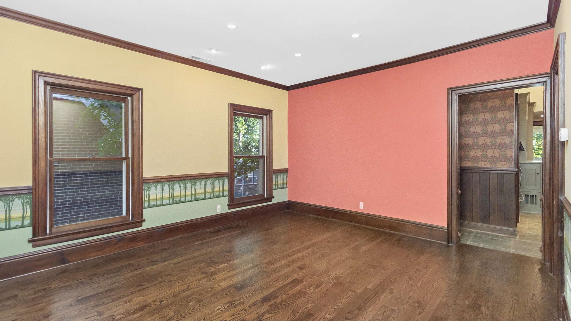 1228 Simpson Street Evanston, IL 60201 - Photo 14 of 33