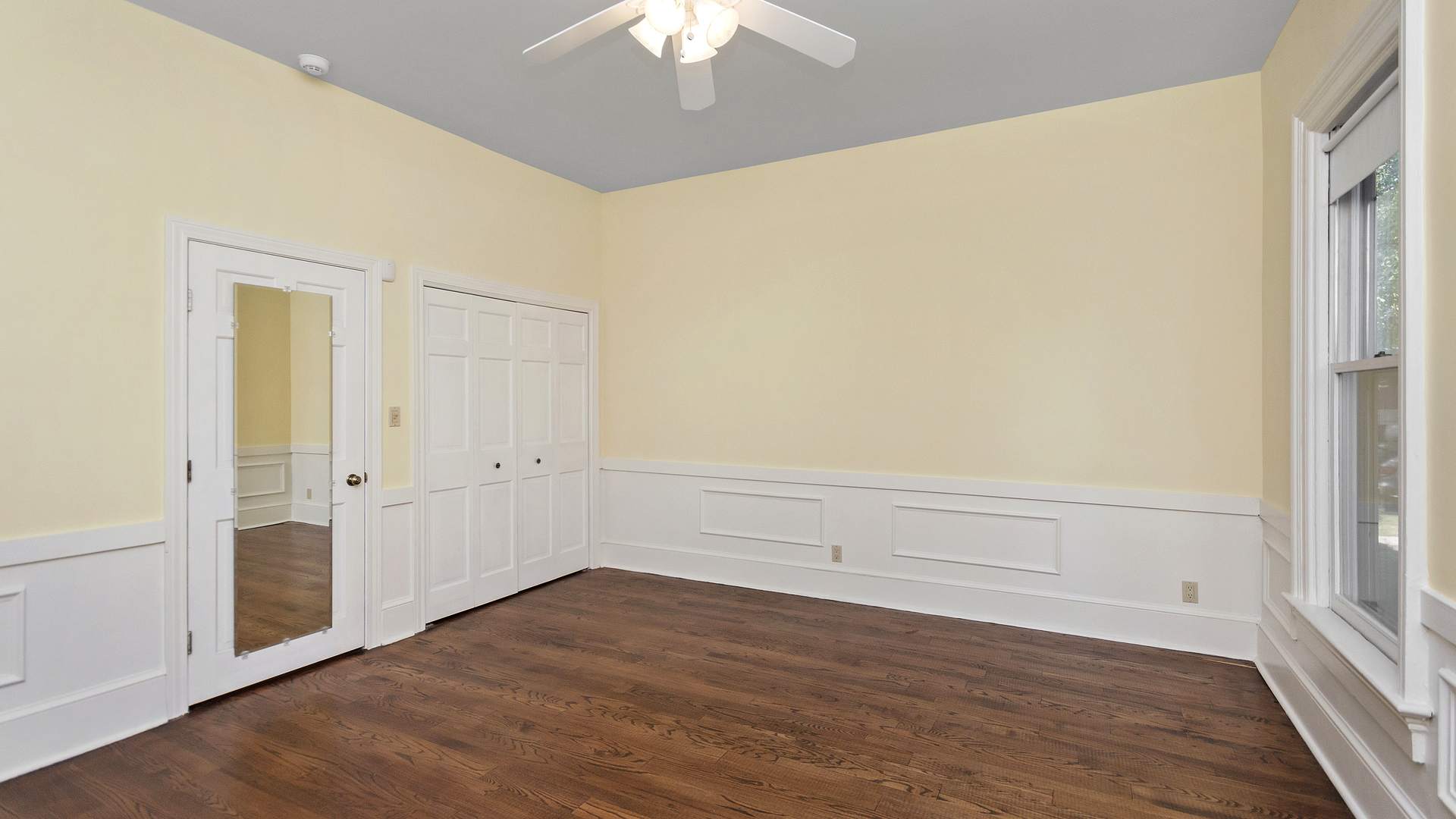 1228 Simpson Street Evanston, IL 60201 - Photo 16 of 33