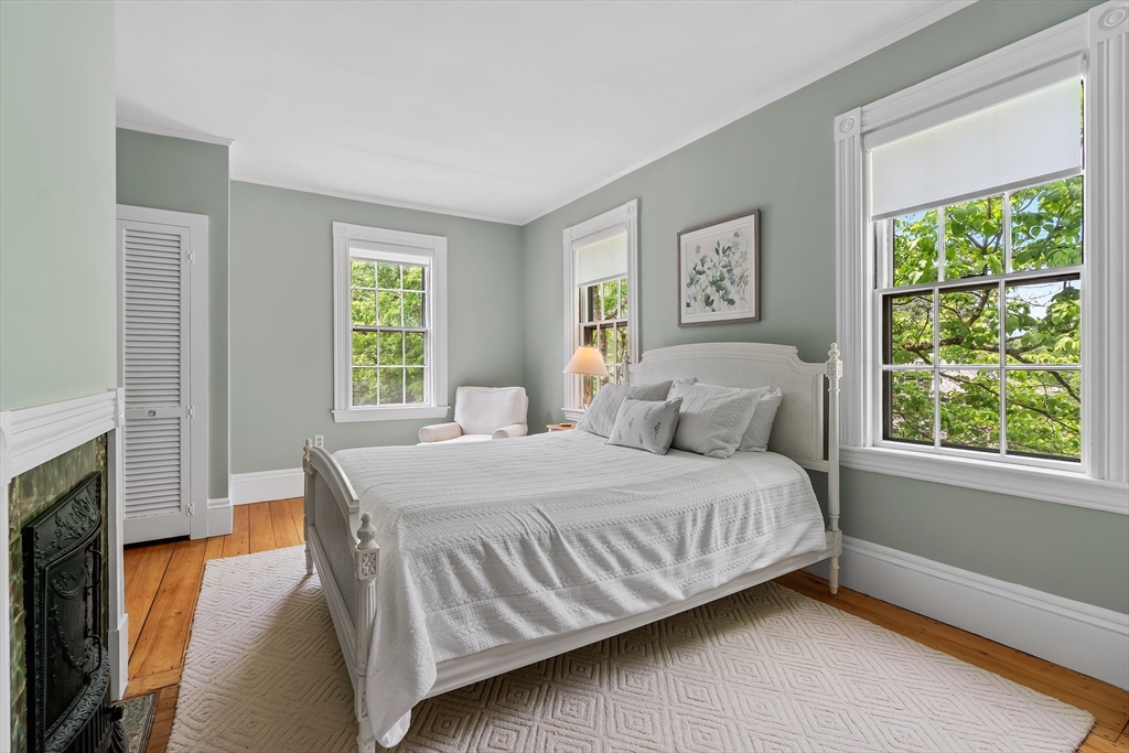 11 Concord Road Wayland, MA 01778 - Photo 19 of 35