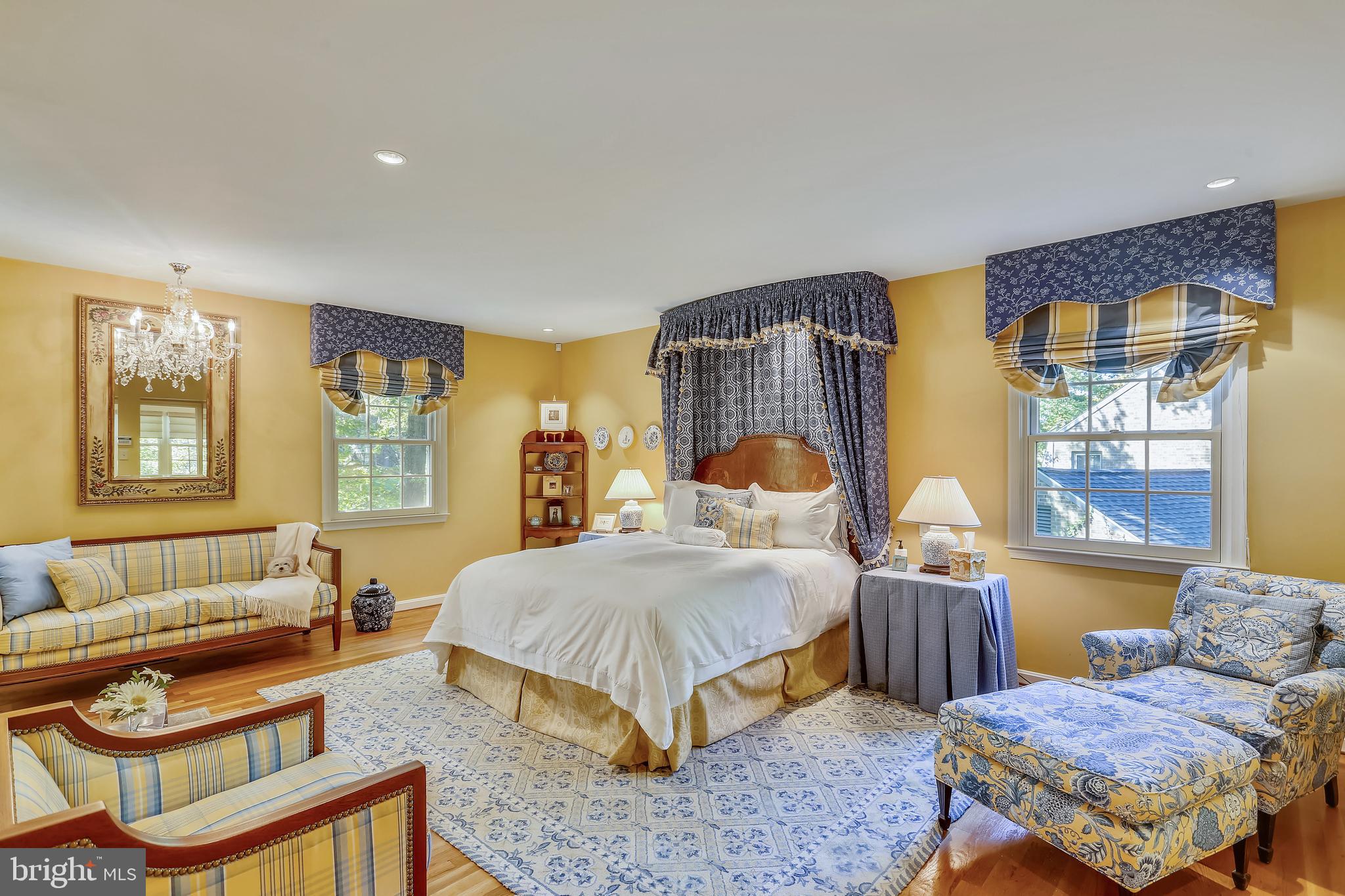 9225 Cranford Drive Potomac, MD 20854 - Photo 23 of 49 Large Master Bedroom