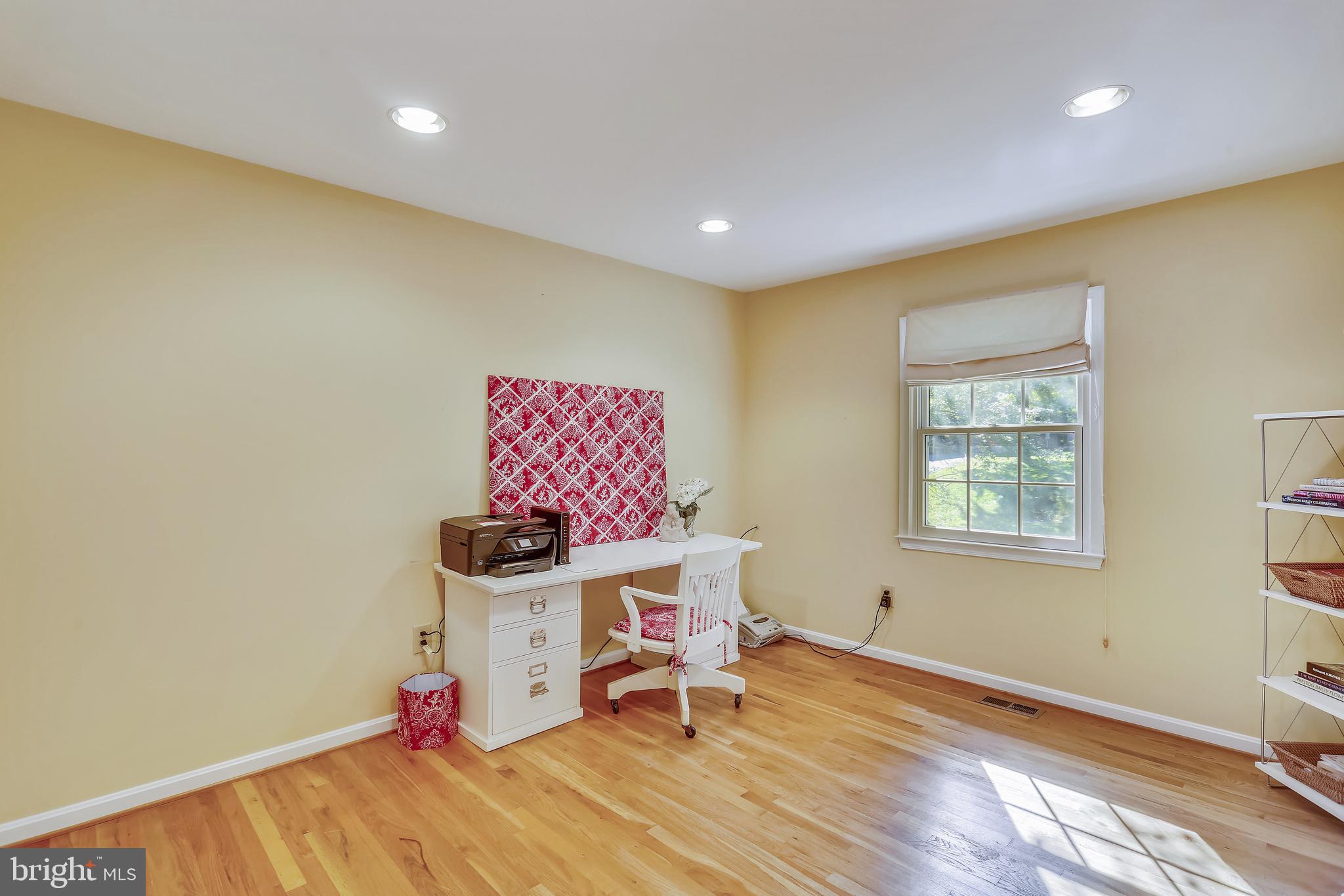 9225 Cranford Drive Potomac, MD 20854 - Photo 35 of 49 Bedroom #3