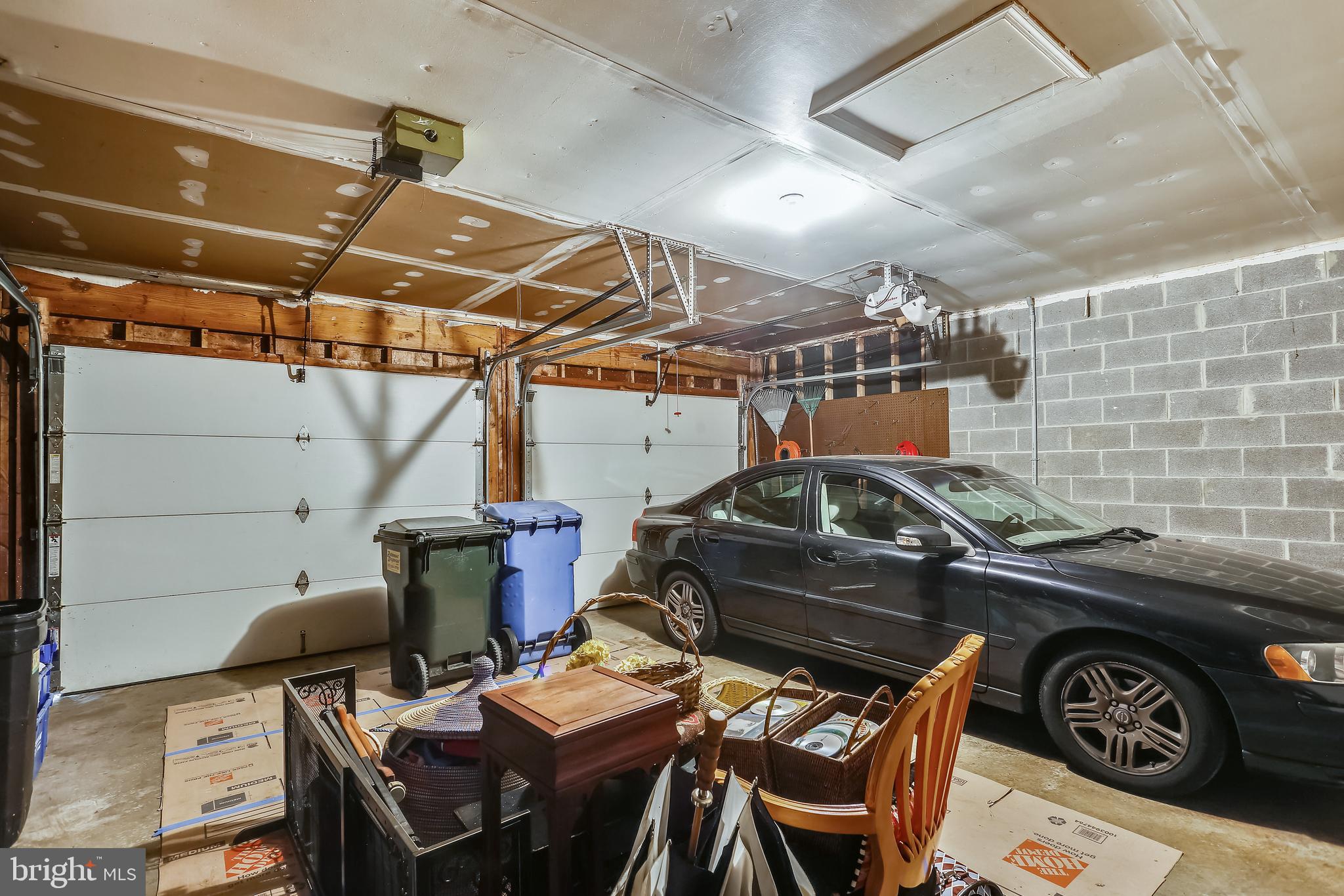 9225 Cranford Drive Potomac, MD 20854 - Photo 49 of 49 2-car attached Garage