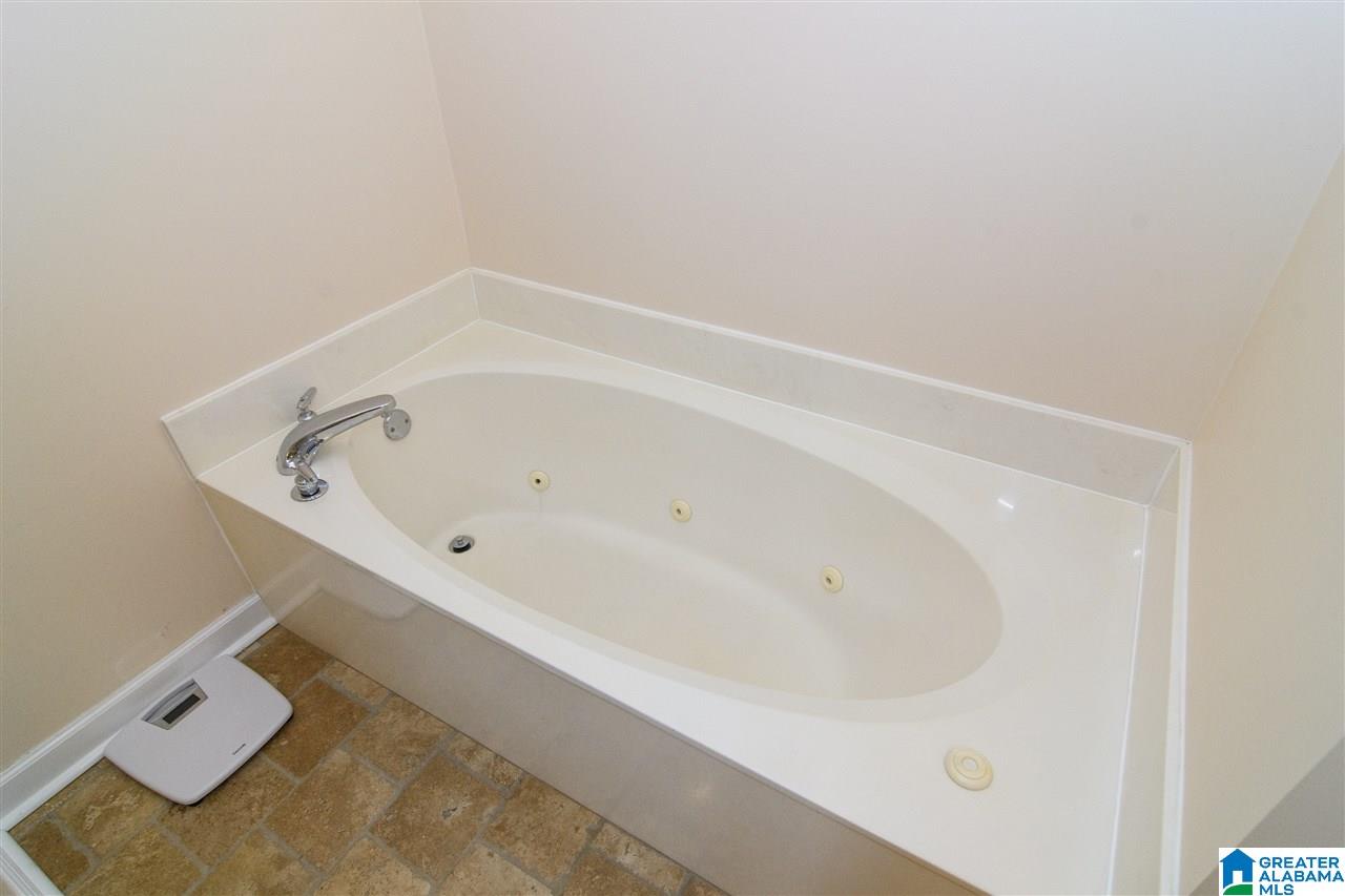 449 Eaton Road Hoover, AL 35242 - Photo 25 of 36