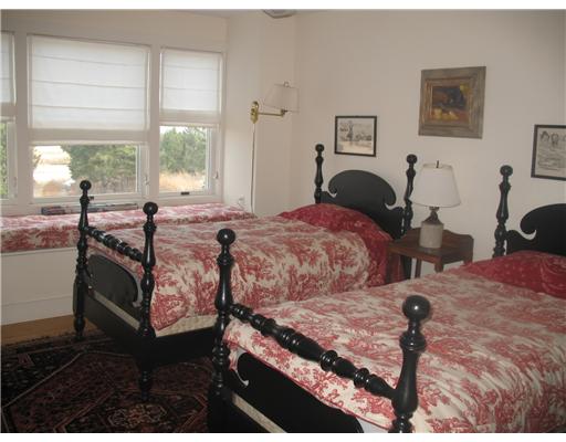 929 Champlin Road Block Island, RI 02807 - Photo 6 of 7 Bedroom.