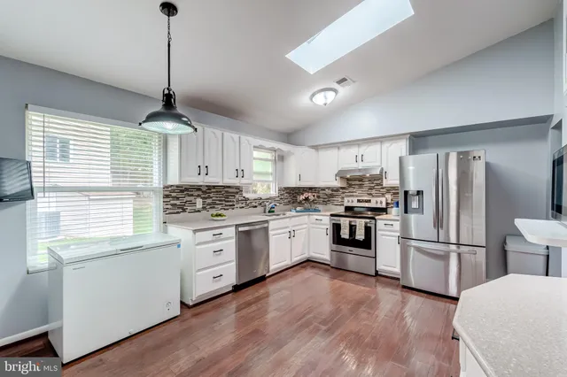 $625,000 | 316 Hanford Court, Sterling, VA 20164