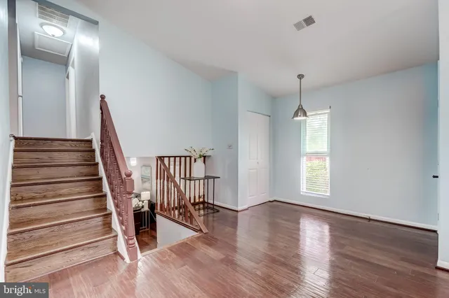 $625,000 | 316 Hanford Court, Sterling, VA 20164