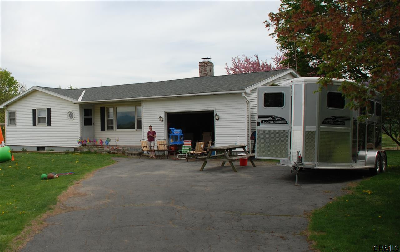 848 King Road Cambridge, NY 12816 - Photo 9 of 25 Photo 9