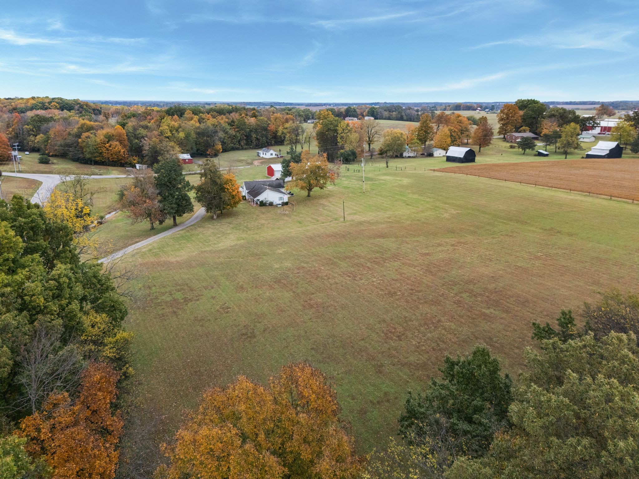 5867 Borthick Road Springfield, TN 37172 - Photo 3 of 43 a view of an ocean