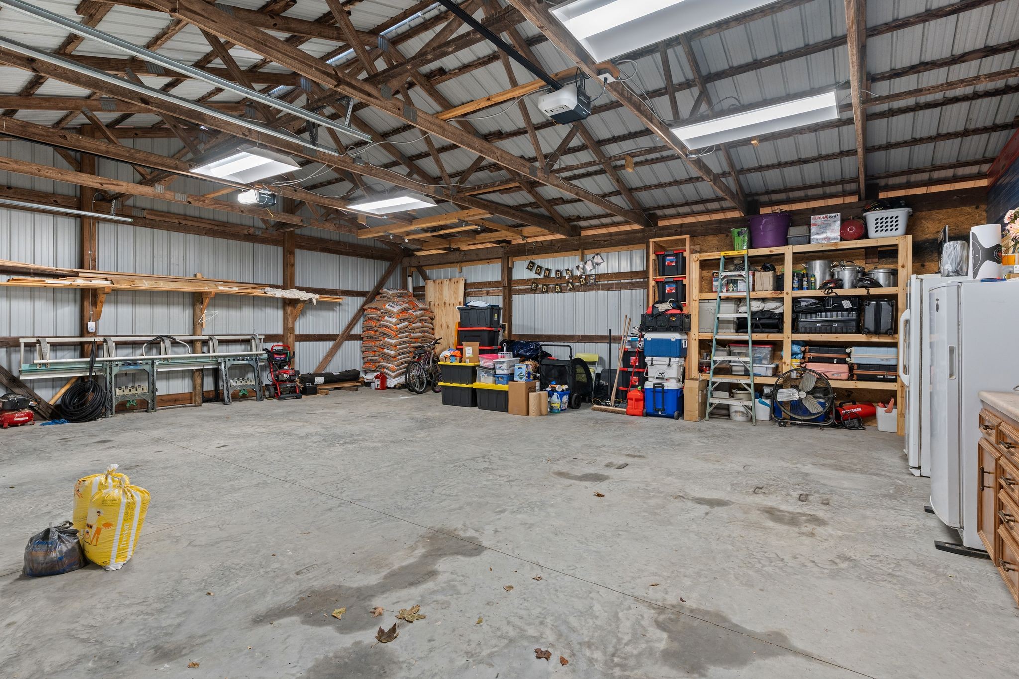 5867 Borthick Road Springfield, TN 37172 - Photo 32 of 43 a view of garage