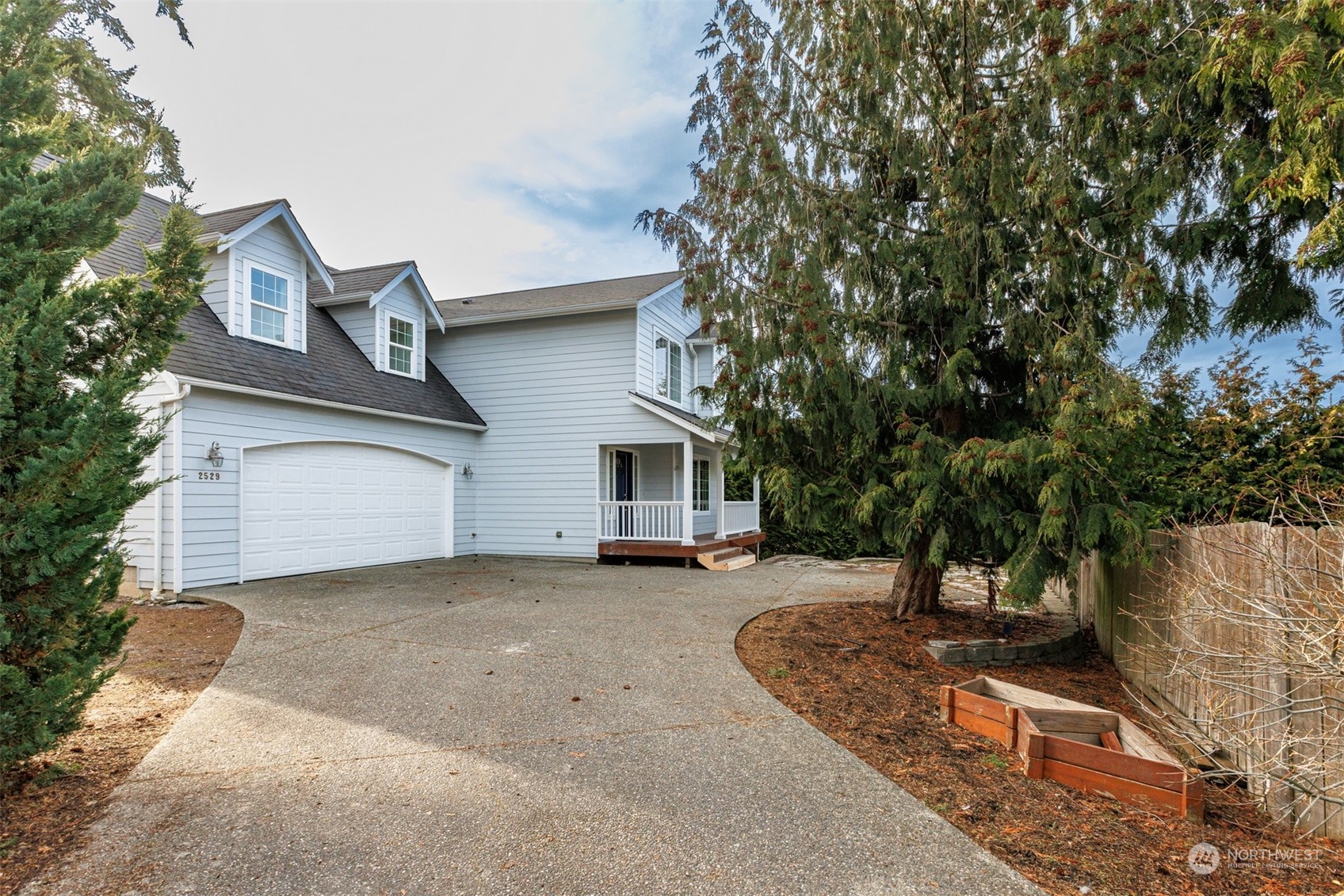 2529 Northwoods Loop Road Mount Vernon, WA 98273 - Photo 1 of 37 Gallery Image 1